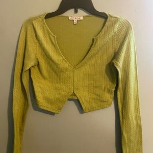 Green Cropped Long-Sleeved Top